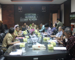 kunjungan DPRD Komisi A dengan perwakilan BPAD DIY ke BPK Provinsi Jawa Timur