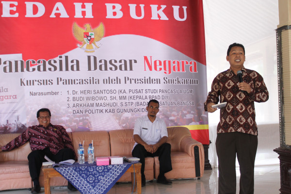 BPAD DIY Gelar Bedah Buku “Pancasila Dasar Negara Kursus Pancasila Oleh Presiden Soekarno”